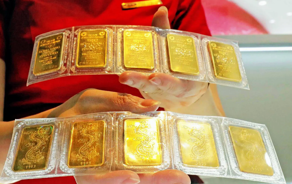gia-vang-hom-nay-ngay-29-2-vang-sjc-lai-leo-len-muc-79-5-trieu-dong-luong-1709173101.PNG