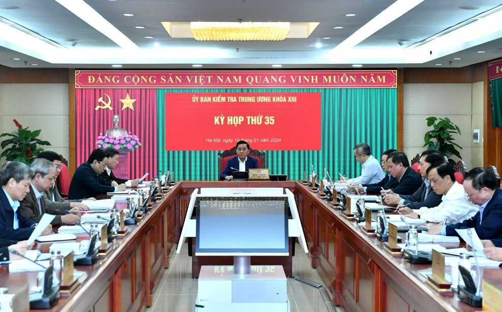 de-nghi-bo-chinh-tri-ban-bi-thu-xu-ly-ky-luat-loat-can-bo-cap-cao-antt-1705660609.PNG