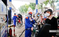Giá xăng E10 tăng 500 đồng mỗi lít chiều 16/7