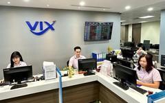 VIX, VNDirect, CTS và loạt công ty chứng khoán báo lợi nhuận 'đi lùi' vì tự doanh bết bát