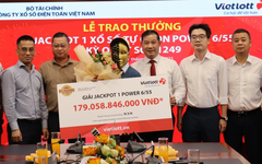 Nam giáo viên ở Đà Nẵng trúng giải Jackpot 1 hơn 179 tỷ đồng