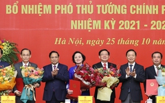Thủ tướng trao quyết định bổ nhiệm và giao nhiệm vụ cho 2 Phó Thủ tướng, 3 Bộ trưởng