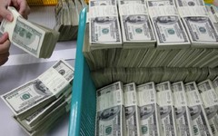 NHNN yêu cầu tăng cường kiểm soát thị trường ngoại hối