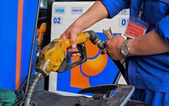 Giá xăng có thể giảm tới 700 đồng/lít vào chiều 9/10