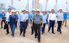 Một công ty sẽ tuyển 1.400 kỹ sư vận hành, bảo trì... để phục vụ tại dự án 16 tỷ USD lập kỷ lục 3 năm 8 lần đón Thủ tướng thị sát