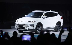 Ồ ạt 'đổ bộ' thị trường Việt Nam, ô tô Trung Quốc làm ăn ra sao?