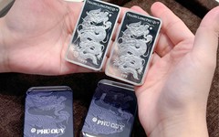 Giá bạc gặp áp lực