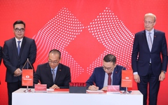 Techcombank chính thức phân phối sản phẩm Techcom Life, nâng tầm trải nghiệm bảo hiểm cho khách hàng Việt