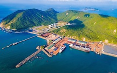 Tỷ phú Phạm Nhật Vượng liên tục rót vốn vào quê nhà: Từ khu công nghiệp, nhà xưởng ô tô điện đến dự án cảng quốc tế gần 8.900 tỷ đồng