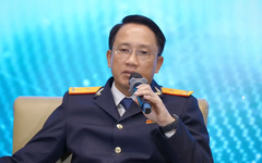 "Người bán hàng ngoài chợ tay dao, tay thớt, thời gian đâu để ghi chép doanh số, dù nhớ rất giỏi, nhẩm rất nhanh"