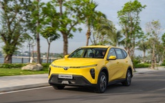 VinFast tiếp tục bán hơn 20.000 xe trong tháng 11, Limo Green lập 'siêu kỷ lục' chưa từng có trên thị trường