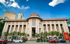 Lãi suất liên ngân hàng giảm sâu, NHNN giảm mạnh lượng OMO chào thầu