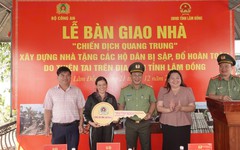 Quá nhanh: Bộ Công an và tỉnh Lâm Đồng bàn giao nhà cho người dân vùng lũ chỉ sau 18 ngày thi công