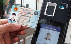 Những loại giấy tờ nào cần nộp cho ngân hàng trước 1/1/2026, tránh bị "đóng băng" toàn bộ giao dịch?