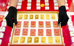 Giá vàng tuần qua: Tăng mạnh rồi quay đầu giảm, chốt tuần trên 156 triệu đồng/lượng