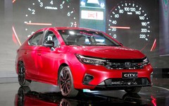 Bảng giá xe ô tô Honda Việt Nam tháng 12/2025: Giảm tới 80 triệu, đổi xe nhận tiền