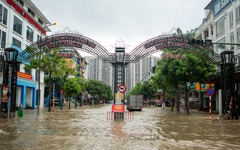 Loạt khu nhà giàu Hà Nội sắp hết khổ mỗi khi mưa lớn là ngập trong "biển nước" nhờ việc này