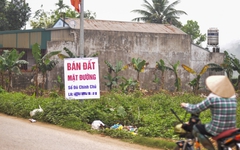 Thị trường bất động sản có đi vào “vết xe đổ” năm 2022 trong bối cảnh lãi suất tăng trở lại?