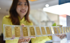 Cập nhật giá vàng hôm nay ngày 4/3: Vàng miếng đắt thêm 600.000 đồng/lượng