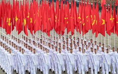 "Nước Việt Nam là một, dân tộc Việt Nam là một"
