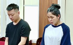 Công an thu hơn 24.000 hộp kẹo Kera khi khám xét trụ sở Công ty Chị Em Rọt