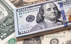 Ngày 13/5: Ngân hàng Nhà nước nâng tỷ giá USD lên mức cao mới, VietinBank tăng mạnh giá mua đô la