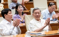 Thông qua Nghị quyết về cơ chế, chính sách đặc biệt phát triển kinh tế tư nhân