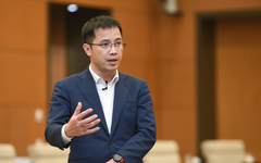 TS Đậu Anh Tuấn: Để đầu tư dài hạn, các quốc gia khác không dựa vào hệ thống ngân hàng mà huy động vốn từ trái phiếu, thị trường chứng khoán