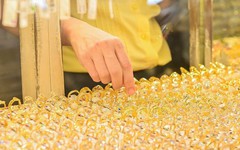 Cập nhật giá vàng hôm nay ngày 11/8: Vàng trong nước giảm 500.000 đồng/lượng