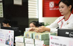 Tín dụng ngân hàng bứt tốc, dòng vốn chảy mạnh vào bất động sản