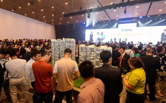 'Cơn lốc' tăng giá khiến nhà vừa túi tiền tại TP.HCM 'hụt' nguồn cung