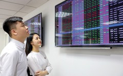 Rút ngắn thời gian đưa cổ phiếu lên sàn sau IPO còn 30 ngày
