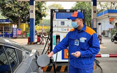 Giá xăng có thể giảm 500 đồng/lít chiều 25/9
