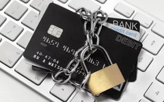 Trường hợp bị ngân hàng đóng tài khoản, ngừng toàn bộ giao dịch trong tháng 1 này