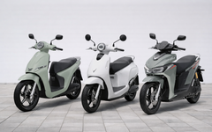 VinFast của ông Phạm Nhật Vượng ra mắt liền lúc 3 xe máy điện đổi pin, chốt lắp xong 45.000 tủ đổi pin ngay quý I