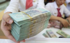 Đã có 15 ngân hàng niêm yết lãi suất tiết kiệm kịch trần quy định của Ngân hàng Nhà nước