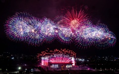 Không chỉ là ông lớn bất động sản, tập đoàn này còn đứng sau những màn pháo hoa lớn nhất, đẹp nhất và nhiều kỷ lục nhất Việt Nam