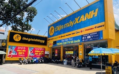 MWG đạt doanh thu lịch sử, Điện Máy Xanh tiến gần sàn chứng khoán