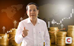 Giá vàng tiến sát mốc 5.000 USD/ounce, chuyên gia khuyến nghị nóng "không nên bán toàn bộ vàng"