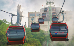 Đưa khách lên đỉnh núi Bà Đen, một công ty thu về 26 tỷ đồng trong năm 2025