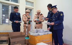 Đột xuất kiểm tra nhiều hộ, cá nhân kinh doanh: Lộ diện loạt vi phạm nghiêm trọng, nhiều người bị xử phạt hàng chục triệu đồng