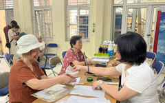 Người có lương hưu, trợ cấp trên cả nước sẽ không bị khấu trừ tiền để trả nợ ngân hàng trong trường hợp này