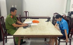 Công an tiến hành truy xét loạt giao dịch chuyển khoản từ 16 triệu đến 20 triệu đồng, một người phụ nữ SN 2002 được mời làm việc