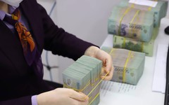 Lãi suất ngày 25/10 tại Agribank, Vietcombank, BIDV, VietinBank, MB, VPBank, Techcombank, Sacombank, HDBank,...
