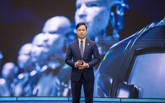 TS Trần Quang Hưng: 1 triệu đô ở Los Angeles "nuôi" đội ngũ 4 người trong 1 năm, nhưng ở Việt Nam thì gây dựng được đội ngũ 10 người mạnh công nghệ trong 2-3 năm