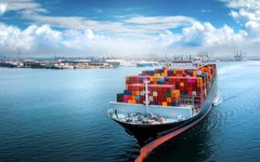 Việt Nam nhập siêu 1,78 tỷ USD trong tháng đầu năm 2026