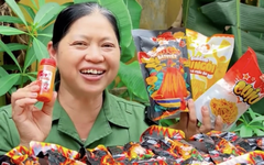 Người phụ nữ bán đồ ăn vặt thu gần 260 tỷ đồng trong 1 năm, tăng 300% so với năm ngoái