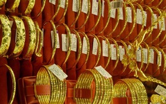 Chiều 2/3: Giá vàng nhẫn, vàng miếng vượt 190 triệu đồng/lượng