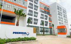 Phenikaa Group thanh toán bao nhiêu tiền lãi trái phiếu trong năm 2025?