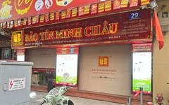 Tối 25/3, Bảo Tín Minh Châu chính thức lên tiếng việc cơ quan chức năng xuất hiện tại các cửa hàng